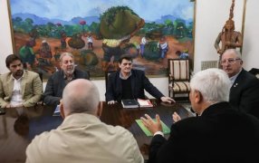 El Gobernador Hugo Passalacqua y el Ministro Adolfo Safrán recibieron a representantes de cámaras empresariales de toda la provincia