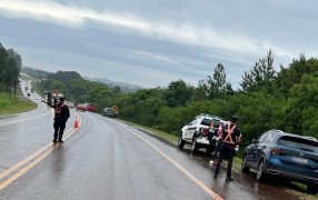Colisión entre dos automóviles sobre la Ruta Nacional N° 14 dejó un conductor lesionado en la localidad misionera de Dos de Mayo