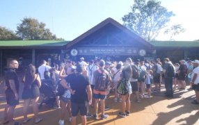 Misiones: El arribo masivo de turistas nacionales e internacionales a las Cataratas del Iguazú proyecta un fuerte impacto económico por Semana Santa
