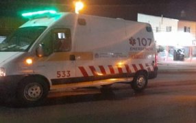 Posadas: Motociclista de 25 años falleció tras colisionar contra una camioneta, sobre la intersección de la Avenida Uruguay y calle Formosa