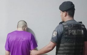 Eldorado: Rápido accionar policial permitió la detención de un joven de 23 años por el presunto robo de cables en la Costanera de esa ciudad