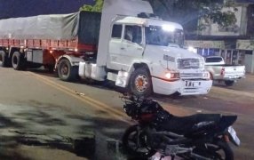 Jardín América: Un motociclista de 30 años falleció tras un choque sobre la Ruta Nacional 12, en la zona urbana del Municipio