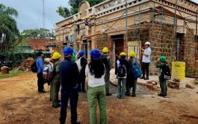 Estudiantes recorrieron la obra del Centro de Interpretación de la Colonización Agrícola del Museo Padre Diego de Alfaro en Apóstoles