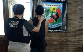 Era buscado por la Policía correntina y lo capturaron en la ciudad de Apóstoles acusado de una seguidilla de robos