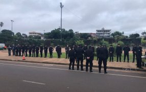 Posadas: La Policía de Misiones inició el operativo de seguridad para la prueba piloto del Show de Scola de la Estudiantina, en total, participan más de 150 efectivos
