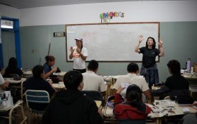 Apóstoles: Jornada cultural con el primer ConNatural del año, que reunió a estudiantes, docentes y vecinos en una jornada de actividades artísticas