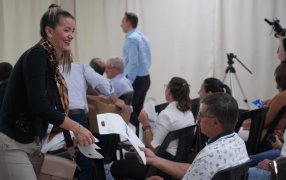 Gran convocatoria en la ciudad de Apóstoles para una charla sobre financiamiento y beneficios crediticios