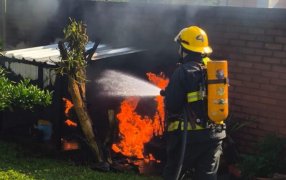 Oberá: Se incendió un generador de energía en una vivienda, sin personas lesionadas