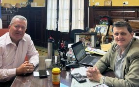 El Ministro Adolfo Safrán junto al Intendente de 25 de Mayo repasó el estado de obras y proyectos que se ejecutan en el Municipio
