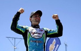 En una final electrizante, Joaquín Ochoa se llevó el triunfo en el TC Pista Pick Up, luchó durante toda la carrera y pudo pasar a Gallo en la última vuelta