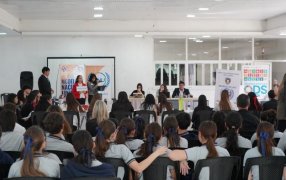 Apóstoles: Alumnos del Instituto Superior La Inmaculada debatieron sobre agricultura y cambio climático, en una jornada de aprendizaje y compromiso ambiental