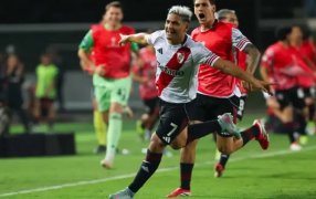 Copa Sudamericana: River Plate venció a Carabobo en Venezuela, falló un penal, le empataron con 10, le echaron a Beltrán y atajó Viña
