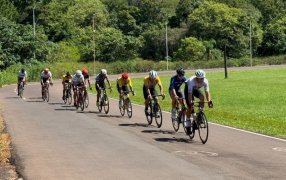 Apóstoles: Se corrió la final del cuadrangular de ciclismo de pista, con los mejores equipos y competidores de las provincias de; Misiones y Corrientes