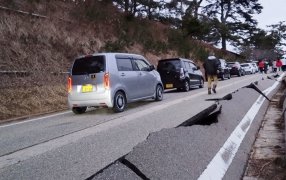 Un fuerte sismo de magnitud 7,6 sacudió la costa de Japón y hay alerta de tsumani en el Pacífico