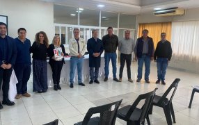 Importante Reunión en Apóstoles junto a otros Municipios evaluando el desarrollo de la población básica y el crecimiento de cada uno de ellos
