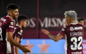 Liga Profesional de Fútbol: Lanús le ganó a San Lorenzo con un gol de su "arquero" y quedó puntero del torneo