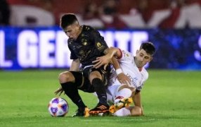 Platense venció por penales a Huracán y es el primer semifinalista de la Copa Liga Profesional de Fútbol