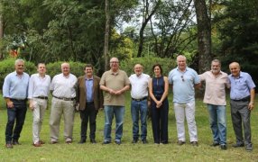 Misiones: Reunión del Gobernador Passalacqua y el Ministro Safrán con el sector de la construcción