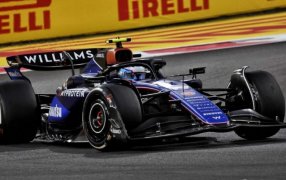 Franco Colapinto no pudo terminar su noveno GP de Fórmula 1, el argentino fue tocado por el McLaren de Oscar Piastri y le alteró el plan previsto en su última participación del año