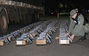 Transporte de cargas ocultaba 550 teléfonos celulares: Los aparatos se encontraban acondicionados en la cabina y el semirremolque del rodado