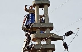 Misiones: Culminaron obras para mejorar la distribución del suministro eléctrico en la localidad de Campo Viera