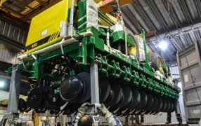 En la Cámara de Fabricantes de Maquinaria Agrícola preocupa la caída de la producción y el empleo de cara al 2024