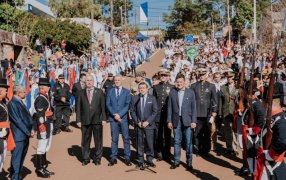 Misiones: El Gobernador Herrera Ahuad presidió la celebración del 213° Aniversario de la Revolución de Mayo en la localidad de San Pedro