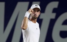 Tenis: El argentino Thiago Tirante avanza a los octavos de final en el ATP de Los Cabos