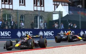 Fórmula 1: Max Verstappen consiguió su octava victoria consecutiva en el GP de Bélgica y está a una del récord de Sebastián Vettel y su campañero en Red Rull, Sergio "Checo" Pérez finalizó segundo