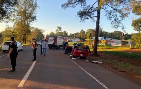 Falleció un hombre de 60 años tras volcar con su automóvil sobre la Ruta Nacional N° 12 en la localidad misionera de Montecarlo
