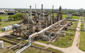 Hace 6 años está inactiva: proponen reconvertir una Refinería de YPF en una planta de “Biofuels”