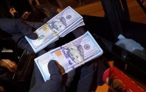 Pasajero ocultaba 14.500 dólares entre sus pertenencias, la moneda extranjera se encontraba oculta entre sus pertenencias