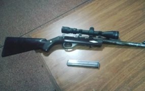 Posadas: Amenazó de muerte a su familia con un rifle y terminó detenido