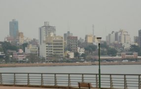 Cuándo se dispersaría el humo de los incendios forestales del Amazonas que cubre a la provincia de Misiones