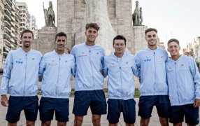 Tenis: Así fue la presentación del equipo argentino para la Copa Davis en el Monumento a la Bandera de Rosario