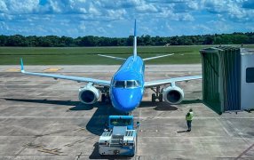 Fortalecen conectividad aérea con la nueva ruta entre las ciudades de, Puerto Iguazú y Resistencia