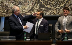 Misiones: El Gobernador Hugo Passalacqua inauguró el 52° Período Legislativo de la Cámara de Representantes, presentando un informe que resalta los avances en empleo y tecnología en la Provincia