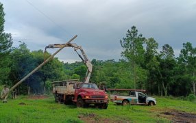 Energía de Misiones refuerza el servicio eléctrico en zonas rurales con obras y trabajos realizados en las localidades de San Javier y San Antonio