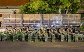 Camión cargado con 56 mil paquetes de cigarrillos fue interceptado por Gendarmería Nacional: Las irregularidades en la carga derivaron en la inspección que permitió el hallazgo