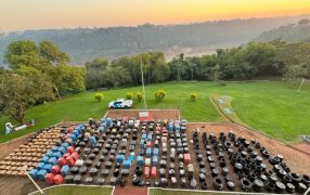 Golpe al contrabando: Prefectura Naval Argentina secuestró un cargamento millonario de mercadería ilegal en Misiones