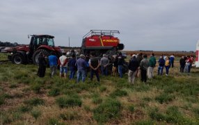 La gira de demostraciones de INDECAR recorrió 10 localidades y capacitó a 1500 productores