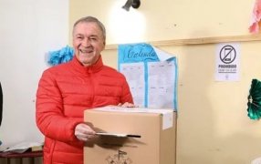 Juan Schiaretti tiene COVID-19 y suspendió su campaña, el Gobernador de Córdoba y Candidato a Presidente mantendrá una agenda remota sin actos presenciales
