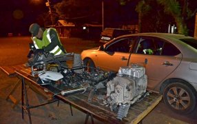 Dos individuos de nacionalidad paraguaya fueron detenidos mientras transportaban partes de motocicletas robadas