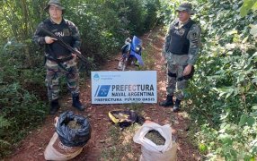 Misiones: Prefectura Naval Argentina secuestró más de 21 kilos de cogollos