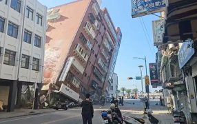 Asia: Un fuerte terremoto causa daños y destrozos en Taiwán