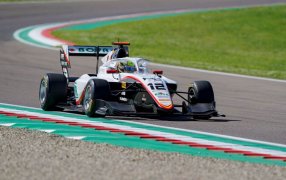 Formula 3: Mari Boya, remontada de 18 posiciones en Imola