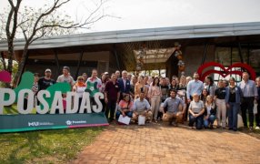 Posadas: Referentes de veinte Municipios se reunieron en una Jornada de Ornamentación y Embellecimiento de Ciudades