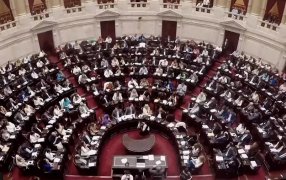 Congreso de la Nación: La Cámara de Diputados retomó la sesión para aprobar en particular la Ley "Bases"