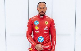 Llegó el gran día para Lewis Hamilton: Los primeros kilómetros en pista sobre una Ferrari ya son una realidad