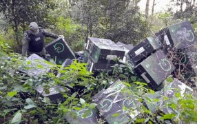 Gendarmería Nacional incautó 38 mil paquetes de cigarrillos, la mercadería se encontraba acopiada en una zona de cercanía con el límite internacional fronterizo